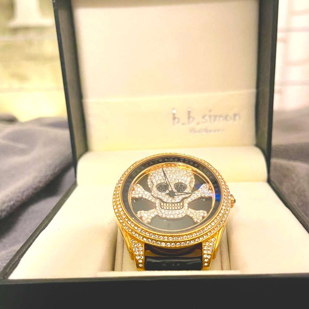 B.B Simon Watch❗️❗️❗️